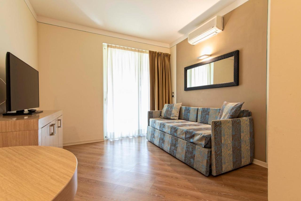 Lake Garda Resort Moniga del Garda Esterno foto